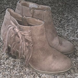Ankle boots